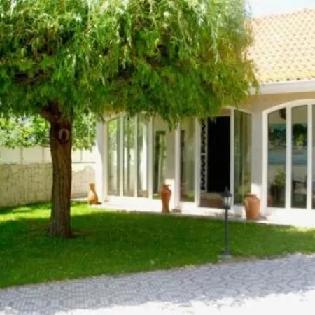 Holiday home O Curral *